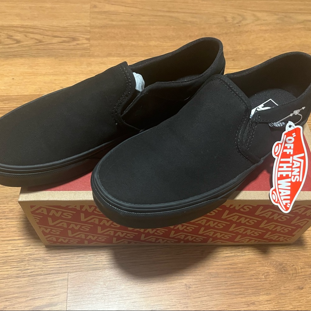 Womens Size 8 Vans Asher Black